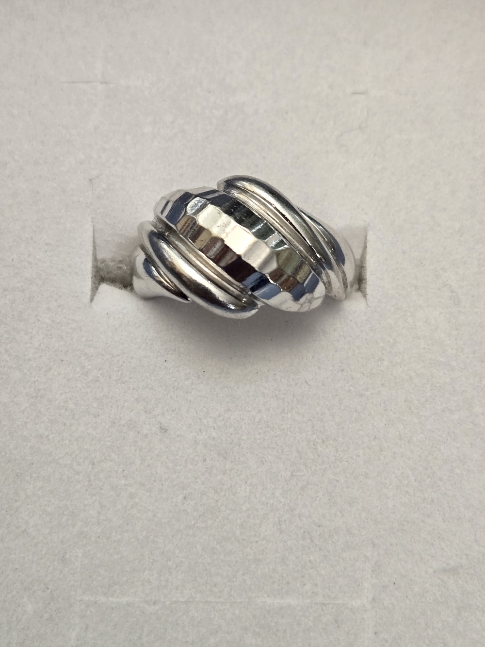 10kt Solid White Gold Diamond Cuts Dome Ring